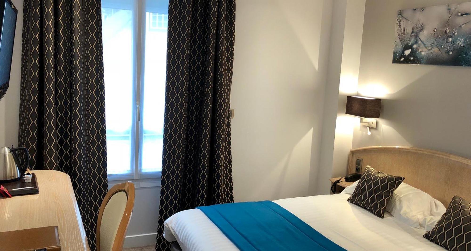 Hotel Du Midi Montparnasse Parigi